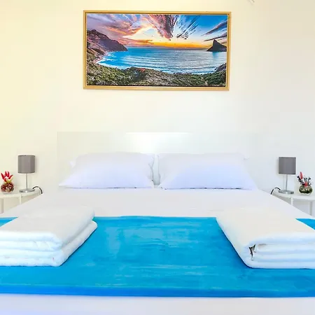 Mare Fuori - Lungomare Apartment *